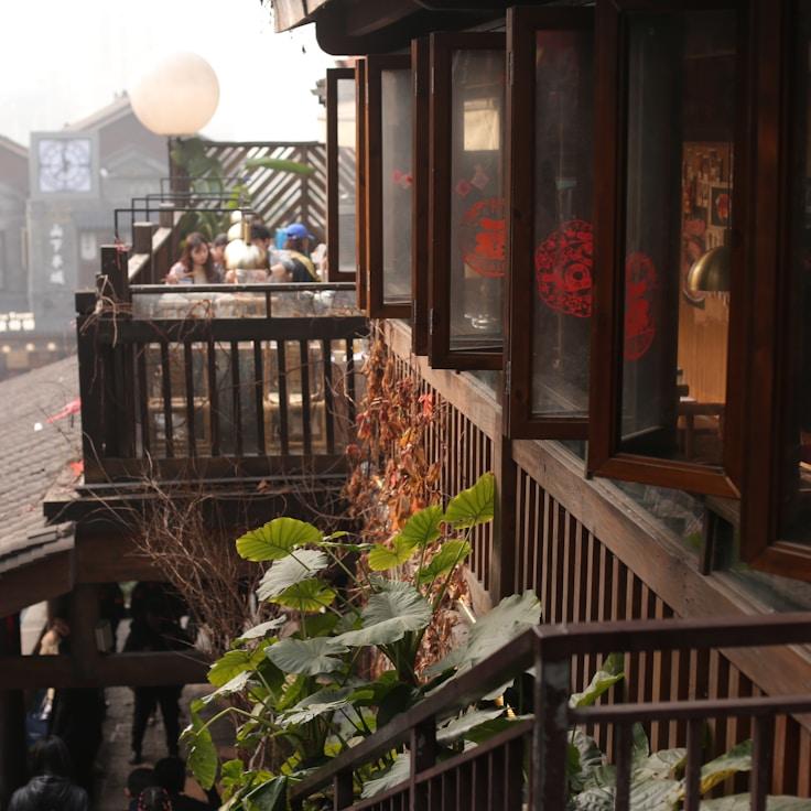 Family terraces and cafés for calm evenings in Rome